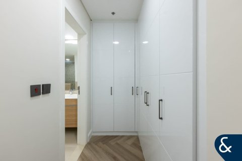 Byt v Jumeirah Golf Estates, Dubai, SAE 2 ložnice, 128 m² Č.: 667012 - fotografie 10