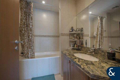 Apartman u gradu Jumeirah Lake Towers, Dubai, UAE 1 spavaća soba, 76 m2 Br. 667009 - Slika 10