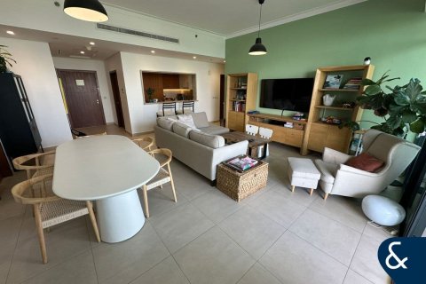 Lägenhet till försäljning i Dubai Marina, Dubai, UAE 2 sovrum, 147 kvm Nr. 667011 - fotografi 2