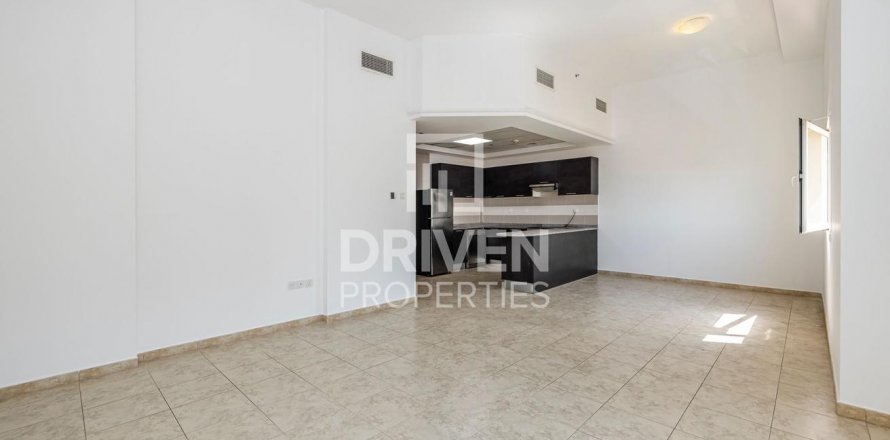 Byt v Jumeirah Village Triangle, Dubai, SAE 2 ložnice, 165 m² Č.: 602996