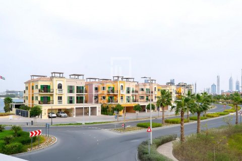 Müüa korter asukohaga Jumeirah, Dubai, AÜE: 1 magamistoaga, 77 m² Nr 603000 - pilt 2
