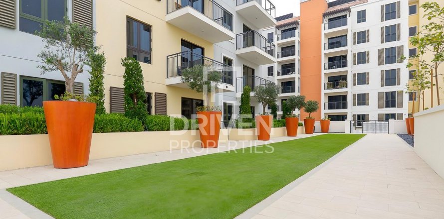 Korter asukohaga Jumeirah, Dubai, AÜE: 1 magamistoaga, 77 m² Nr 603000