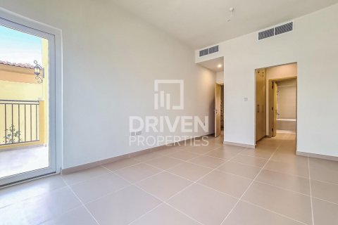 Villa in Dubai Land, Dubai, UAE 3 bedrooms, 333 sq.m. № 602998 - photo 5