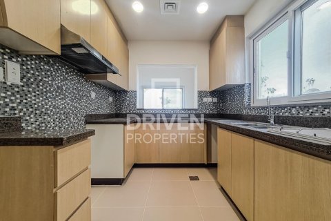 Villa in Dubai Land, Dubai, UAE 3 bedrooms, 333 sq.m. № 602998 - photo 18