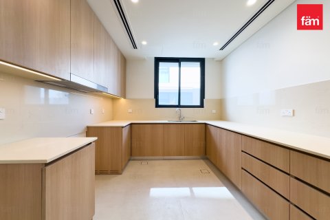 Willa do wynajęcia w Dubai, ZEA 4 sypialnie, 447.9 mkw., nr 691170 - zdjęcie 6