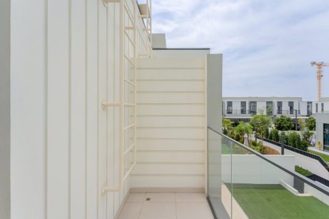 Rijtjeshuis te koop in Dubai, VAE 3 slaapkamers, 204 vr.m., nr 703237 - foto 17