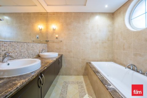 Vila u gradu Jumeirah Park, Dubai, UAE 3 spavaće sobe, 524.5 m2 Br. 753258 - Slika 28