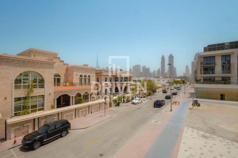 Al Wasl, Dubai, BAE’de kiralık daire 2 yatak odası, 227.98 m² No 746946 - fotoğraf 12