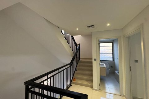 Kamienica w DAMAC Hills (Akoya by DAMAC), Dubai, ZEA 5 sypialnie, 175 mkw. nr 726978