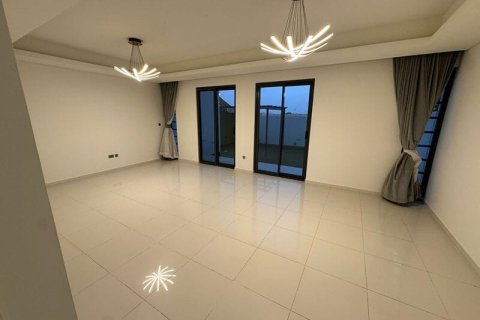 Таунхаус DAMAC Hills (Akoya by DAMAC), Дубай, БАӘ-да 5 жатын бөлмелер, 175 м² № 726978 - фото 17