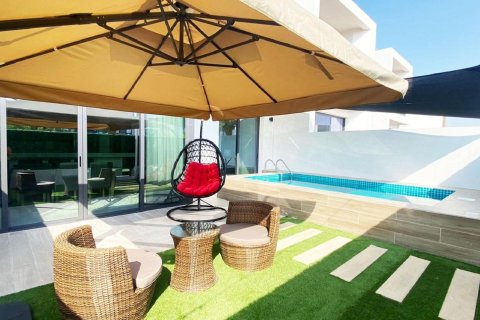 Stadthaus zur Miete in Mina Al Arab, Ras Al Khaimah, VAE 3 Schlafzimmer, 290 m2 Nr. 656821 - Foto 1