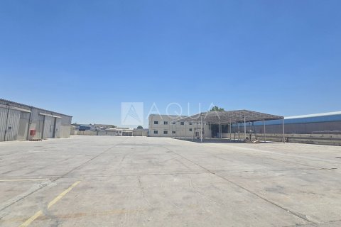 Fabrika u Al Quoz, Dubai, UAE 9375.9 m2 Br. 753932 - fotografija 6