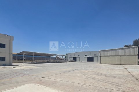 Fabrika u Al Quoz, Dubai, UAE 9375.9 m2 Br. 753932 - fotografija 2