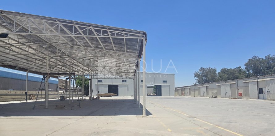 Fabrika u Al Quoz, Dubai, UAE 9375.9 m2 Br. 753932