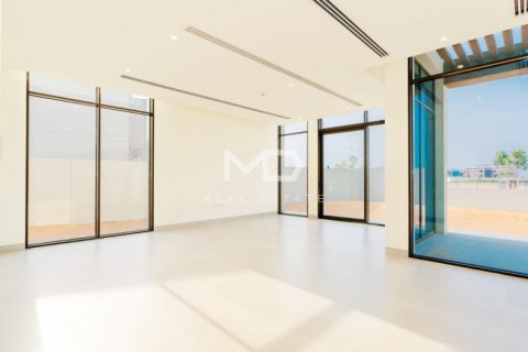 Vila v Abu Dhabi, SAE 4 ložnice, 910 m² Č.: 555184 - fotografie 4