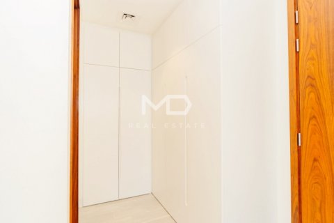 Vila v Abu Dhabi, SAE 4 ložnice, 910 m² Č.: 555184 - fotografie 44