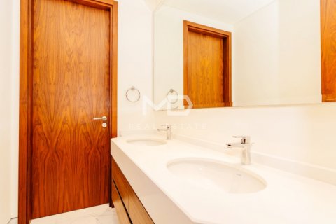 Vila v Abu Dhabi, SAE 4 ložnice, 910 m² Č.: 555184 - fotografie 20