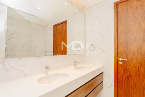 Vila v Abu Dhabi, SAE 4 ložnice, 910 m² Č.: 555184 - fotografie 40