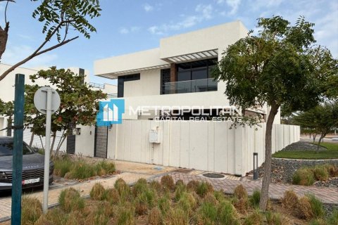 Villa itt: Yas Island, Abu Dhabi, EAE, 4 hálószoba, 499.6 m², azonosító: 685862 - fénykép 30