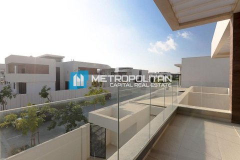 Vila na Yas Island, Abu Dhabi, SAE 4 spálne, 499.6 m2 č. 685862