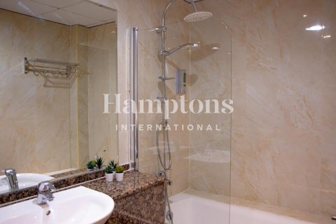 Apartmen di Dubai Marina, Dubai, UAE 2 bilik tidur, 100.70685200 meter persegi № 680127 - foto 11