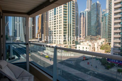 Apartmen di Dubai Marina, Dubai, UAE 2 bilik tidur, 100.70685200 meter persegi № 680127 - foto 14