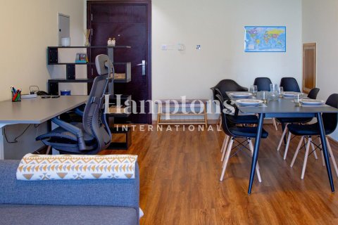 Apartmen di Dubai Marina, Dubai, UAE 2 bilik tidur, 100.70685200 meter persegi № 680127 - foto 10