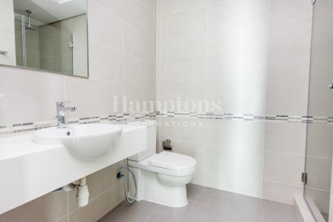 Apartament në Al Barsha, Dubai, Emiratet e Bashkuara Arabe 2 dhoma gjumi, 105.06028658 m2. № 680125 - Foto 10
