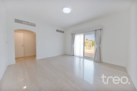 Villa itt: Meadows, Dubai, EAE, 4 hálószoba, 380.81 m², azonosító: 733079 - fénykép 10