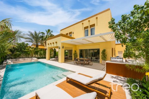 Vila di Jumeirah Park, Dubai, UAE 4 bilik tidur, 327.67 meter persegi № 733082