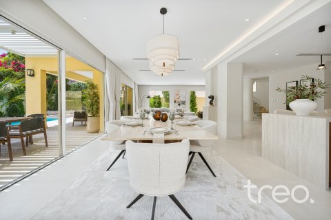Villa en venta en Jumeirah Park, Dubai, EAU 4 dormitorios, 327.67 m2 № 733082 - foto 30