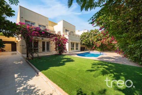 Vilă de vânzare în Meadows, Dubai, EAU 4 dormitoare, 343.74 mp.  №733077 - poză 3
