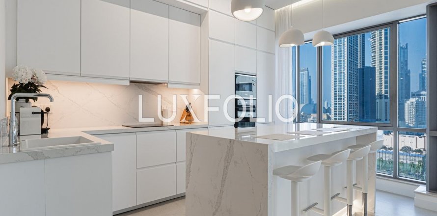 Apartment in Downtown Dubai (Downtown Burj Dubai), Dubai, UAE 2 bedrooms, 139 sq.m. № 627451