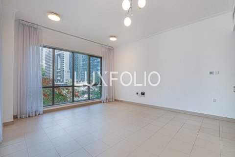 Downtown Dubai (Downtown Burj Dubai)、Dubai、UAE にあるマンション販売中 2ベッドルーム、135 m2、No627452 - 写真 3
