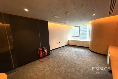 Jumeirah Lake Towers, Dubai, BAE’de kiralık office 504 m&sup2; No 670194 - fotoğraf 17