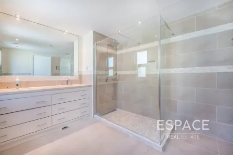 Villa til leje i Dubai Sports City, Dubai, UAE 5 soveværelser, 446 kvm № 670192 - foto 12