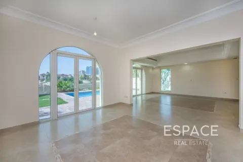 Villa til leje i Dubai Sports City, Dubai, UAE 5 soveværelser, 446 kvm № 670192 - foto 7