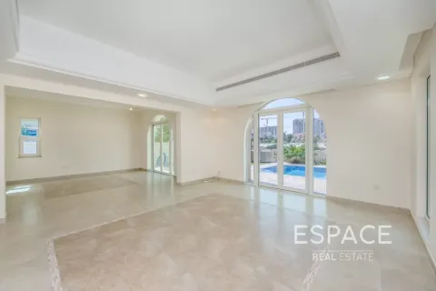 Villa til leje i Dubai Sports City, Dubai, UAE 5 soveværelser, 446 kvm № 670192 - foto 5