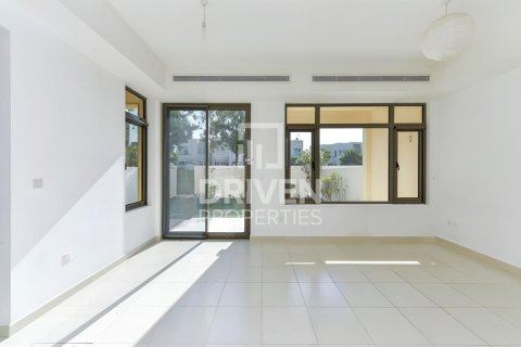 Müüa ridamaja asukohaga Reem, Dubai, AÜE: 3 magamistoaga, 219.9 m² Nr 765419 - pilt 3