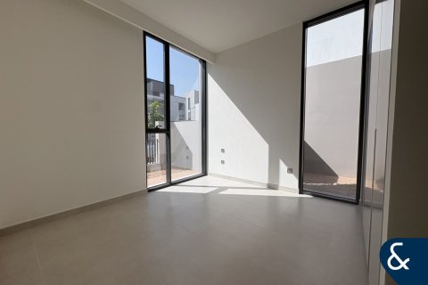 Villa uthyres i Arabian Ranches 3, Dubai, UAE 4 sovrum, 448 kvm Nr. 667983 - fotografi 20