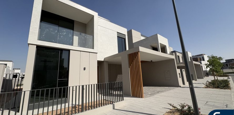 Vila u gradu Arabian Ranches 3, Dubai, UAE 4 spavaće sobe, 448 m2 Br. 667983