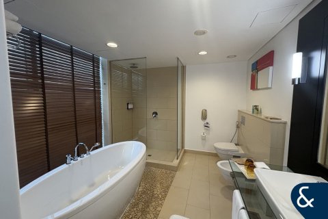 Apartmen di Jumeirah Lake Towers, Dubai, UAE 1 bilik tidur, 80 meter persegi № 667723 - foto 8