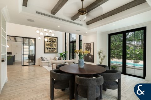 Huvila Jumeirah Islands, Dubai, Arabiemiraatit 4 makuuhuonetta, 530 m2 № 667725 - kuva 14