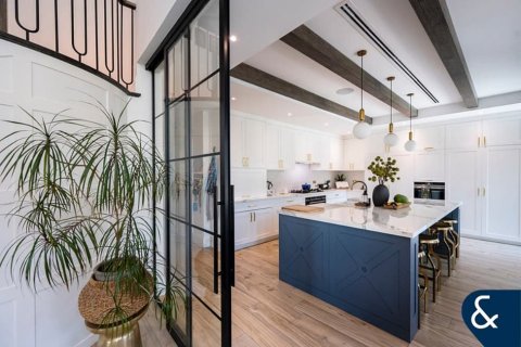 Huvila Jumeirah Islands, Dubai, Arabiemiraatit 4 makuuhuonetta, 530 m2 № 667725 - kuva 15