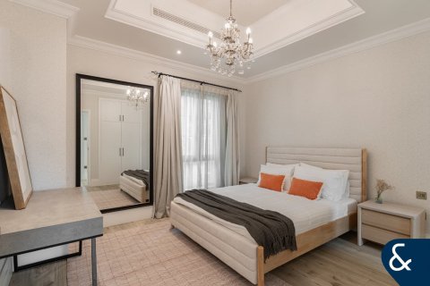 Huvila Jumeirah Islands, Dubai, Arabiemiraatit 4 makuuhuonetta, 530 m2 № 667725 - kuva 30