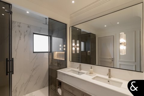 Villa til salgs i Palm Jumeirah, Dubai, Emiratene 5 soverom, 465 kvm Nr. 667726 - Foto 27