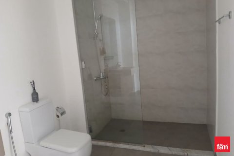 Apartmen di Dubai, UAE 2 bilik tidur, 119.5 meter persegi № 645664 - foto 19