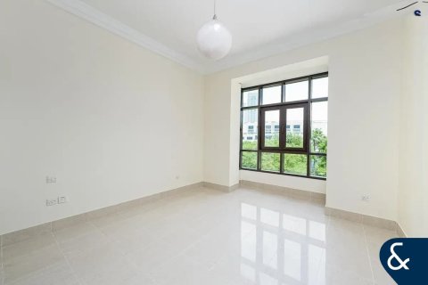 Lakás itt: Downtown Dubai (Downtown Burj Dubai), EAE, 2 hálószoba, 130 m², azonosító: 667331 - fénykép 3