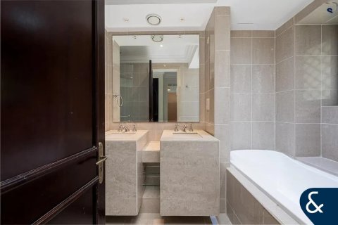 Lakás itt: Downtown Dubai (Downtown Burj Dubai), EAE, 2 hálószoba, 130 m², azonosító: 667331 - fénykép 7