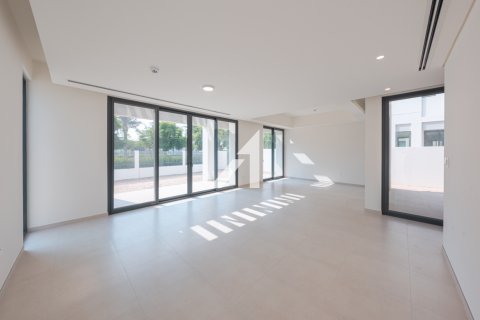 וילה להשכרה ב Arabian Ranches 3, Dubai, איחוד האמירויות  4 חדרי שינה, 450 מ"ר, מספר 693622 - תמונה 3